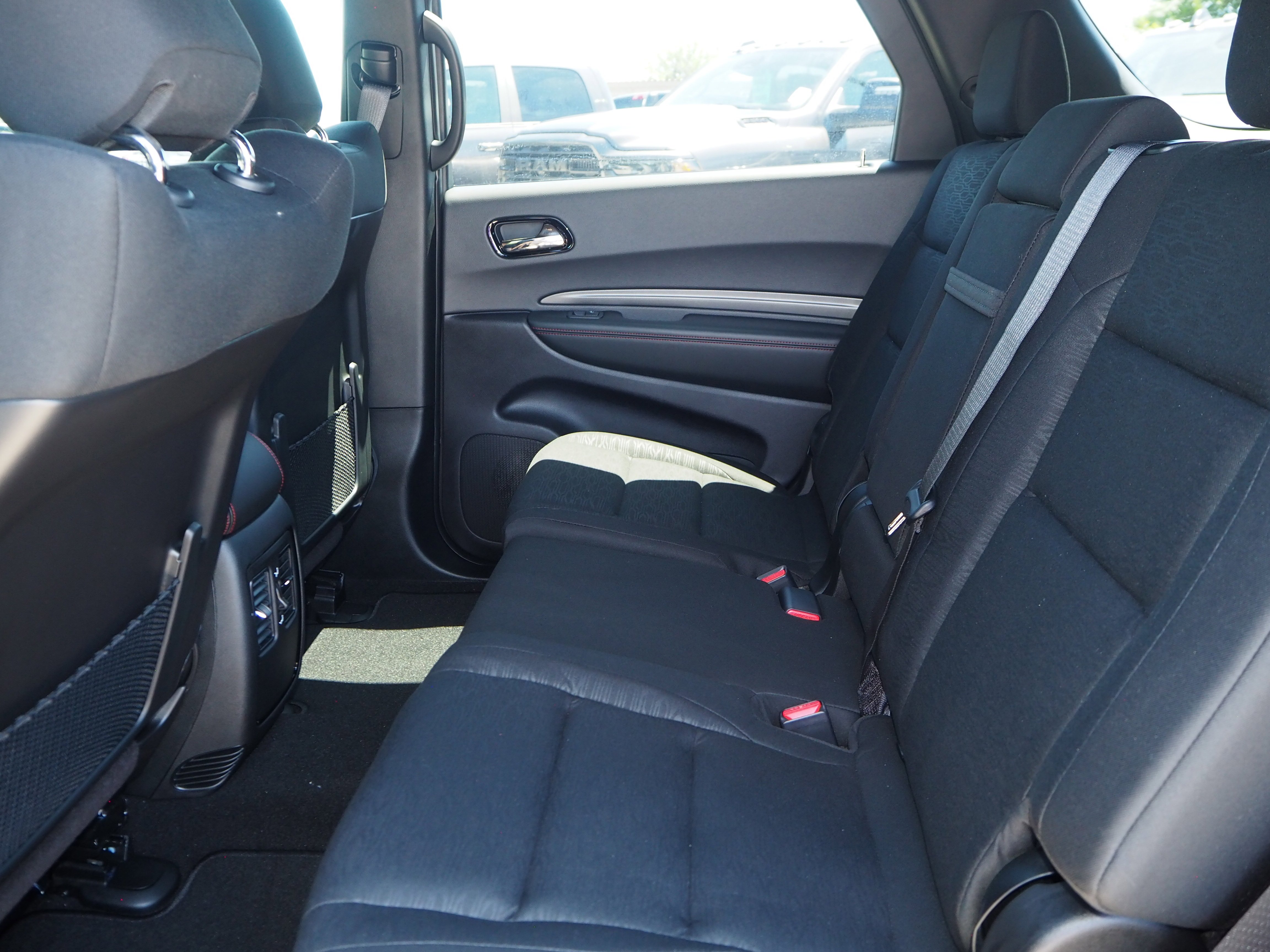 2025 Dodge Durango R/T photo 2