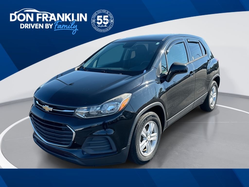 2020 Chevrolet Trax LS's photo