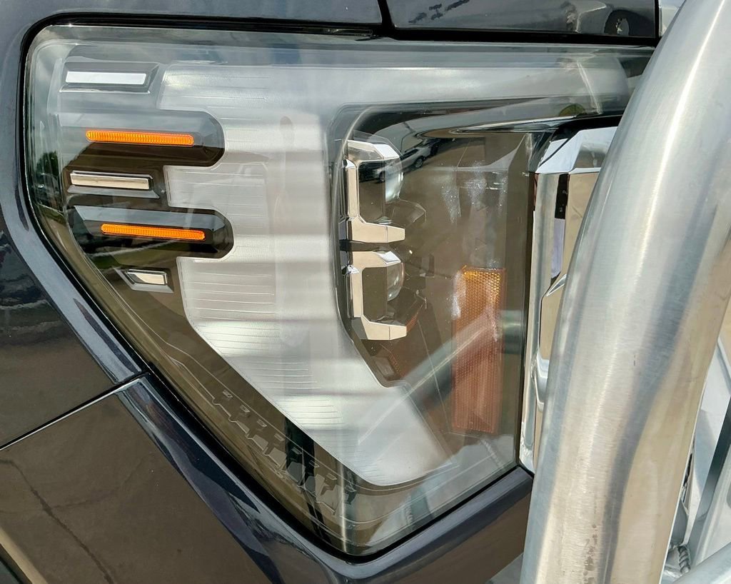 2024 GMC Sierra 3500HD SLT - Photo 8
