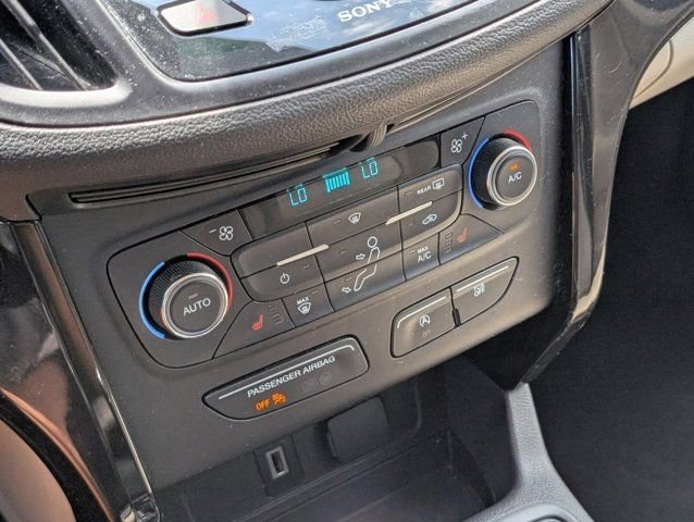 Used 2017 Blue Ford Titanium image 18