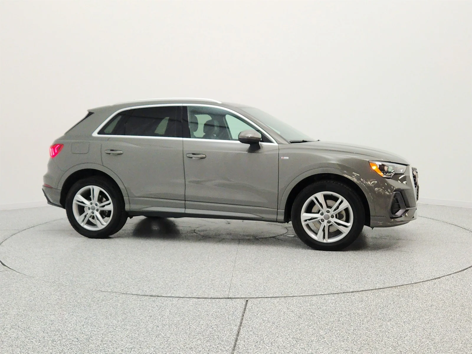 Used 2020 Chronos Gray Metallic Audi S line Premium 45 TFSI quattro image 4