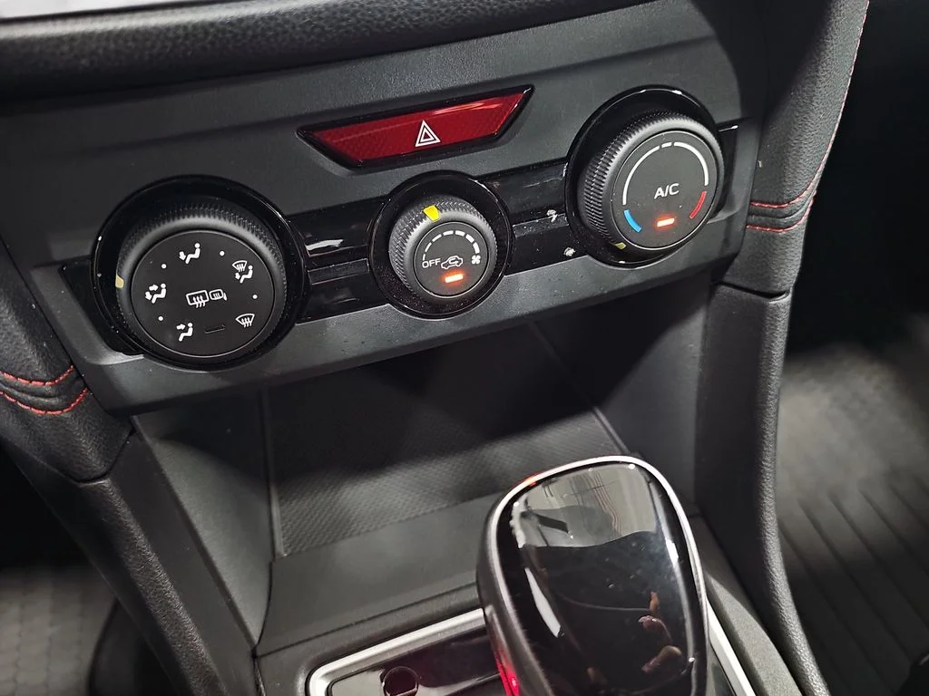 Used 2018 Blue Subaru 2.0i Sport image 25