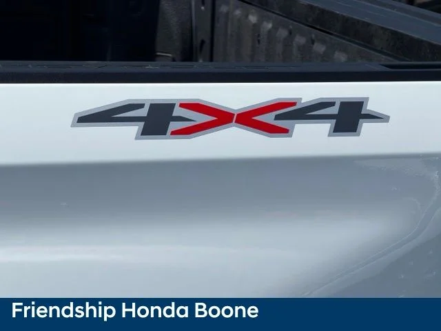 Used 2025 White Chevrolet RST image 14