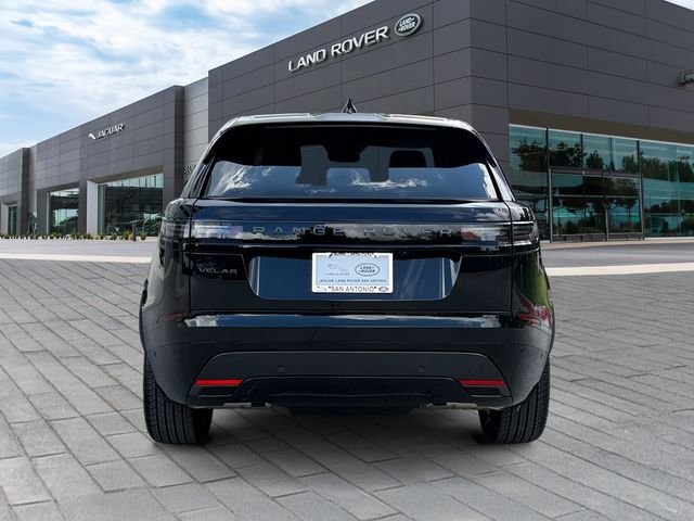 New 2026 Santorini Black Land Rover P250 Base image 4