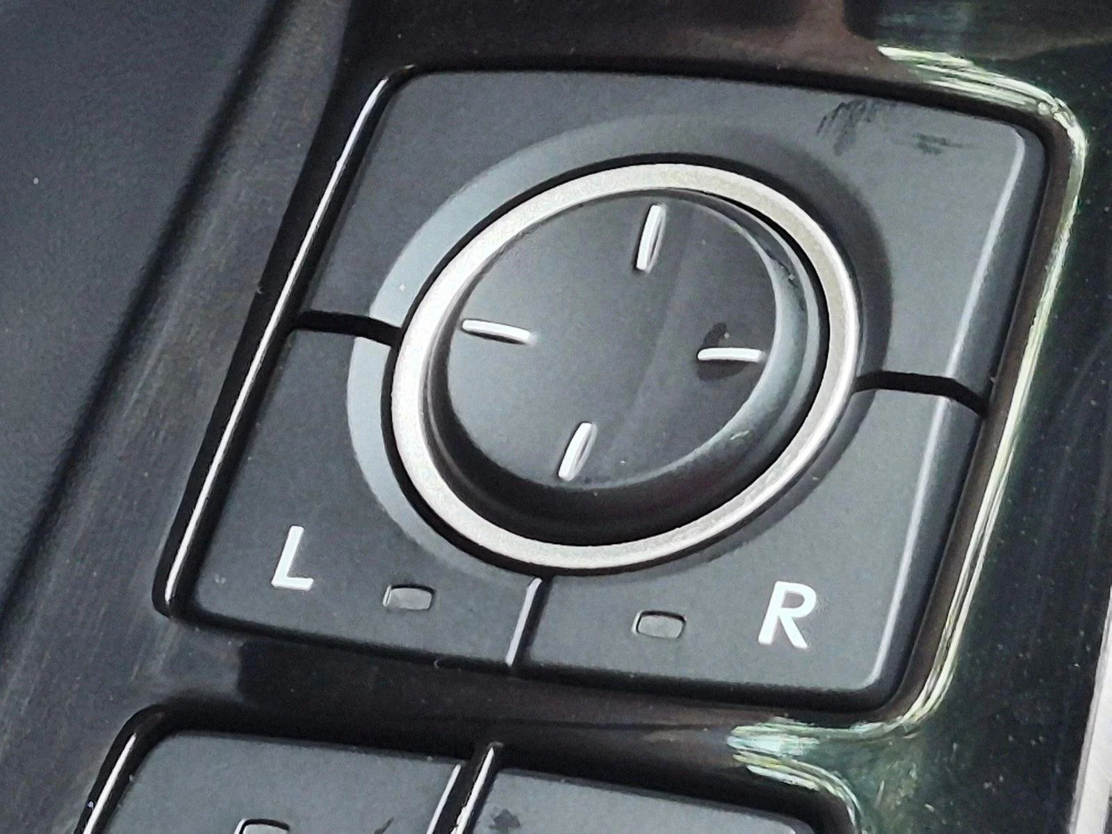 Certified Used 2025 Ultrasonic Blue 2.0 Lexus IS 350 F SPORT Design image 15