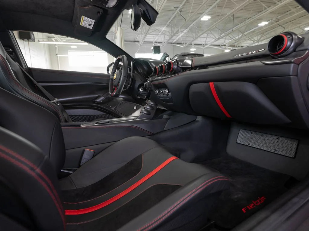Used 2017 Rosso Corsa Ferrari Base image 31
