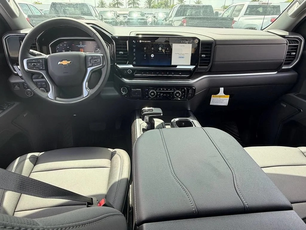 2026 Chevrolet Silverado 1500 LTZ - Photo 12