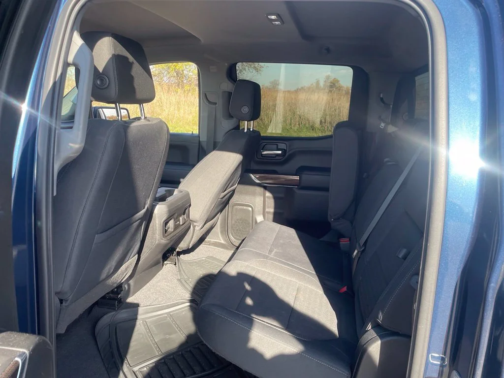 Used 2019 Blue Chevrolet RST image 10