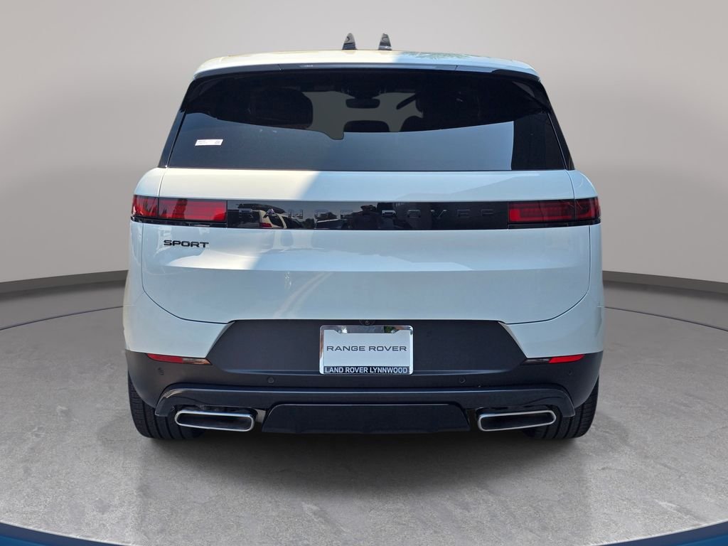 New 2026 Fuji White LAND ROVER SE image 6