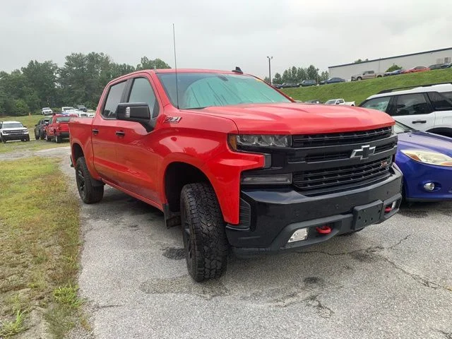 Used 2021 Red Chevrolet LT Trail Boss image 2