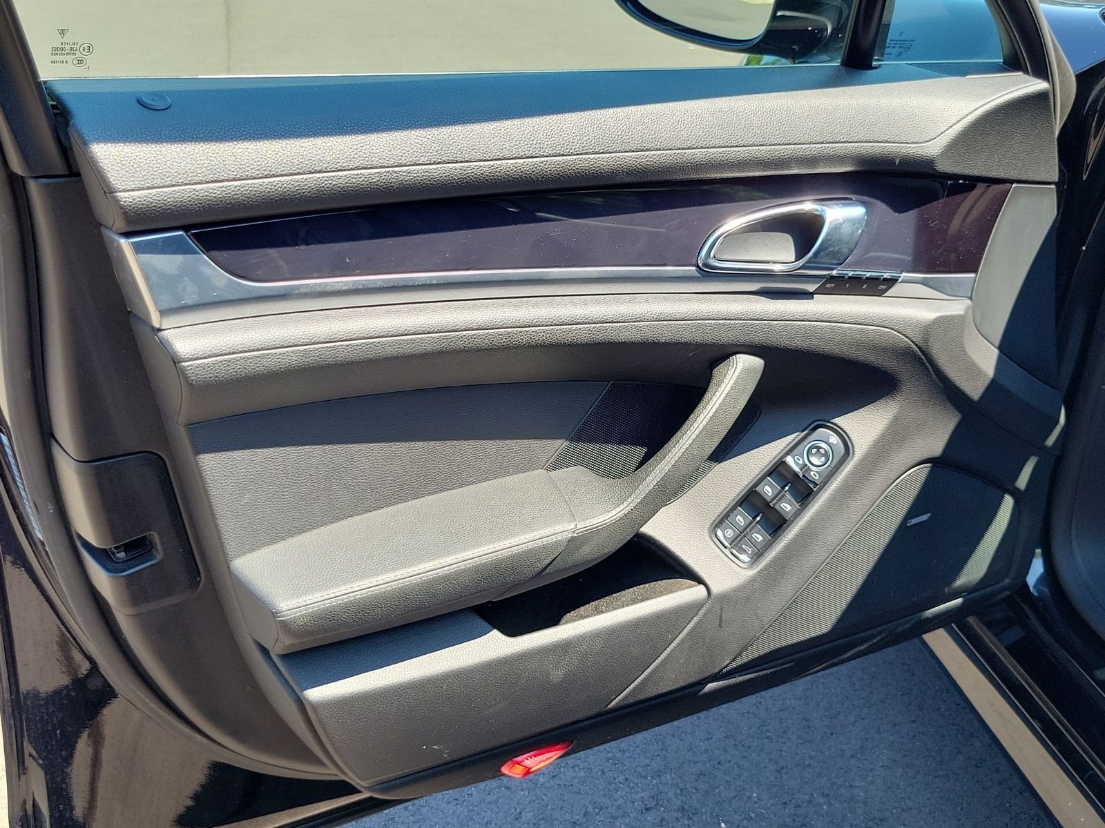Used 2012 Black Porsche 4 image 7