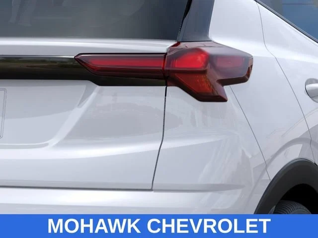 New 2027 Summit White Chevrolet LT image 11