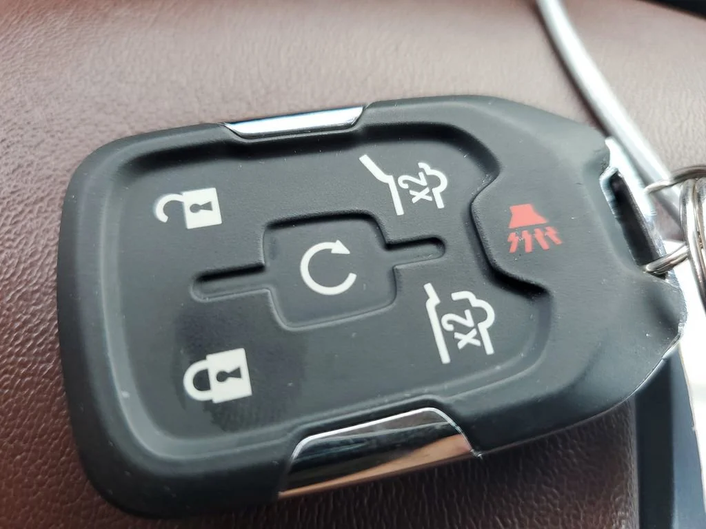 Used 2018 BLACK Chevrolet Premier image 28