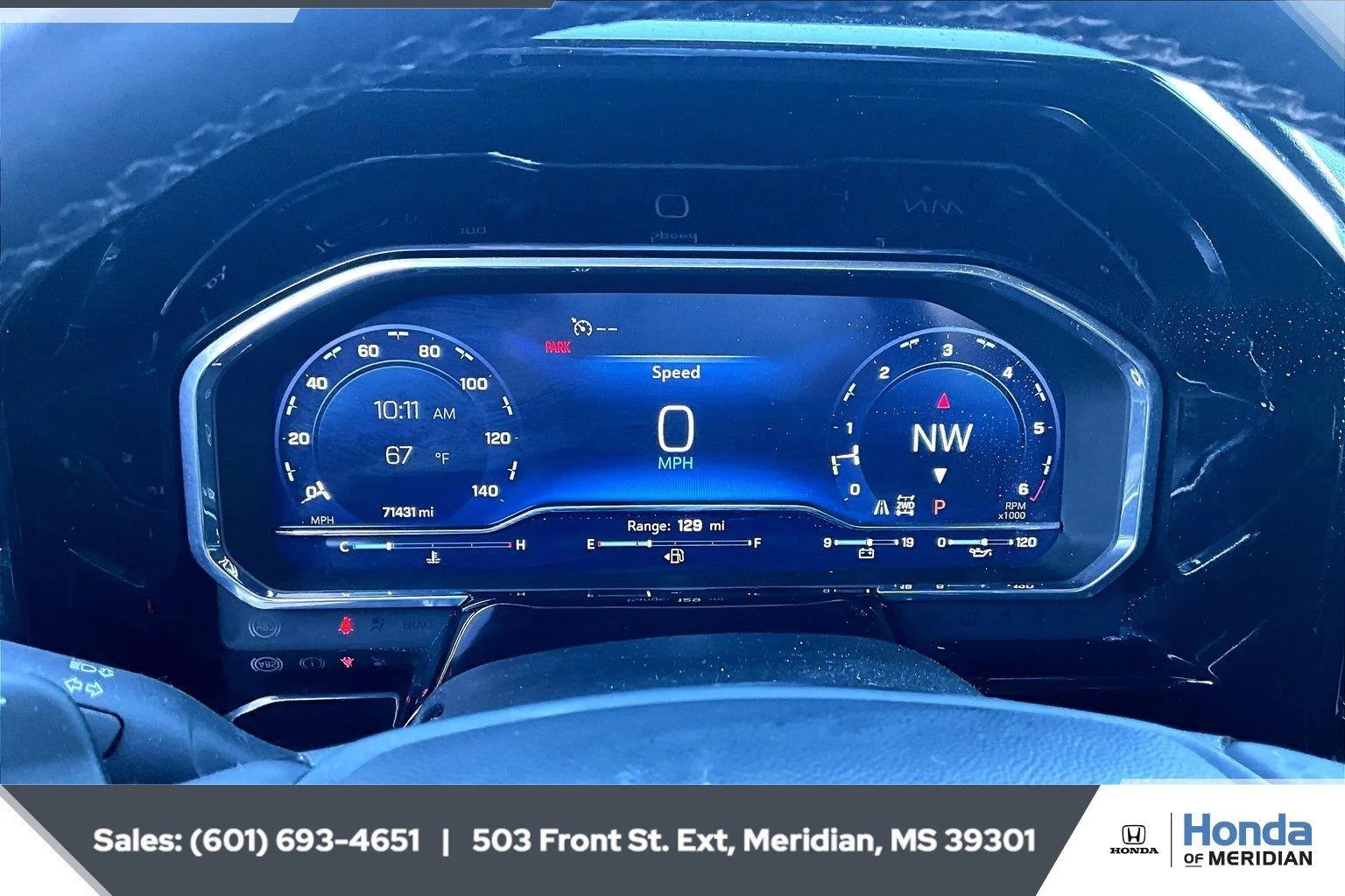 Used 2025 Summit White Chevrolet RST image 14