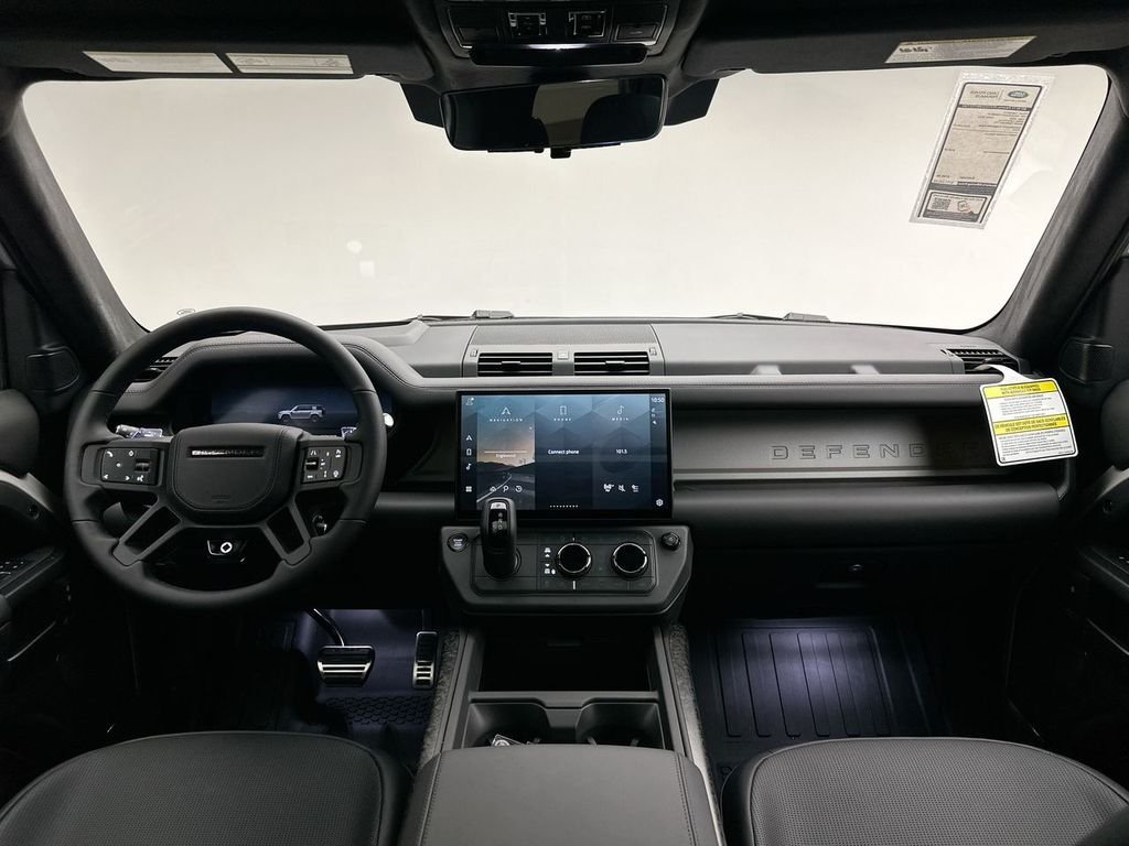New 2026 Borasco Grey Land Rover OCTA image 8
