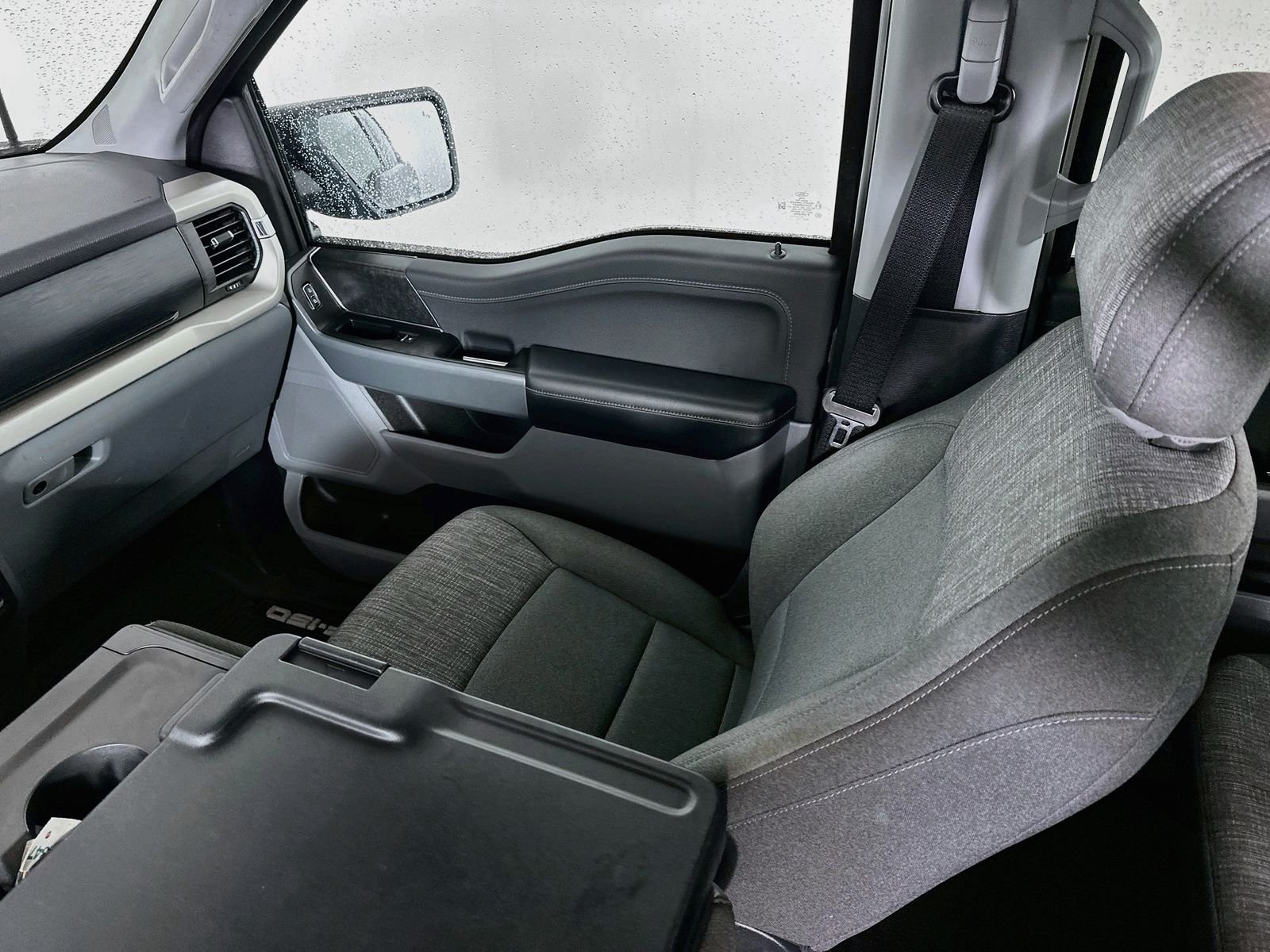 Used 2021 Gray Metallic Ford XLT image 23