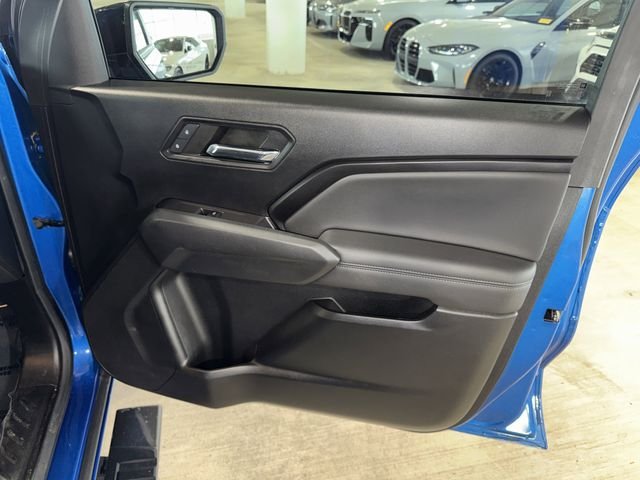 Used 2023 Blue Metallic GMC Elevation image 9