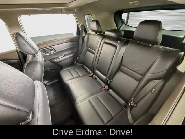 2023 Nissan Rogue SL - Photo 8