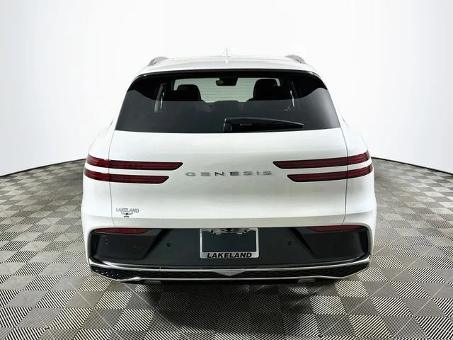 New 2027 White Genesis 2.5T Advanced image 5