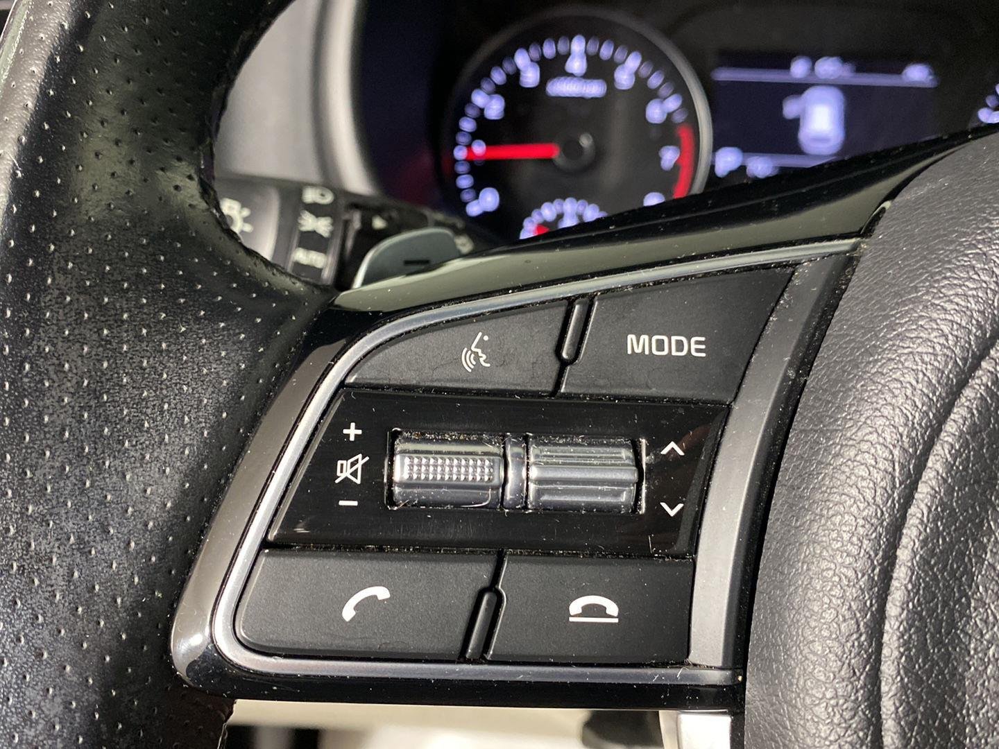 Used 2021 Hyper Red Kia SX Turbo image 19