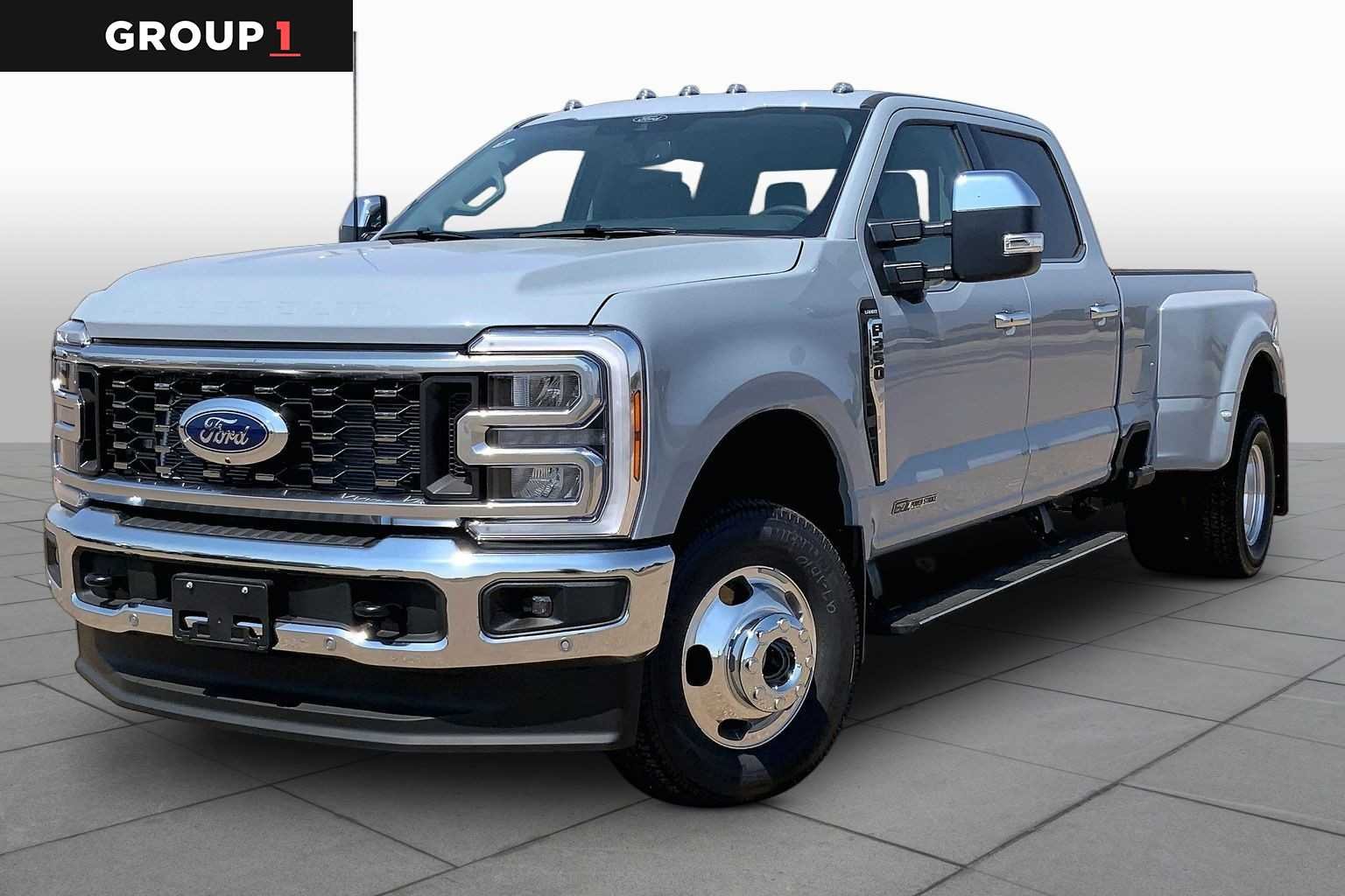 New 2026 Ford Super Duty F-350® Lariat® 4X4 Crew Cab