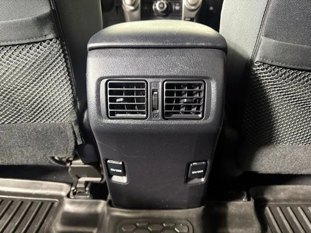 Used 2014 Black Toyota SR5 image 13
