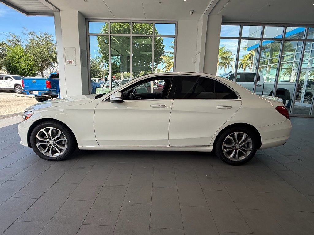 Used 2016 White Mercedes-Benz C 300 image 3