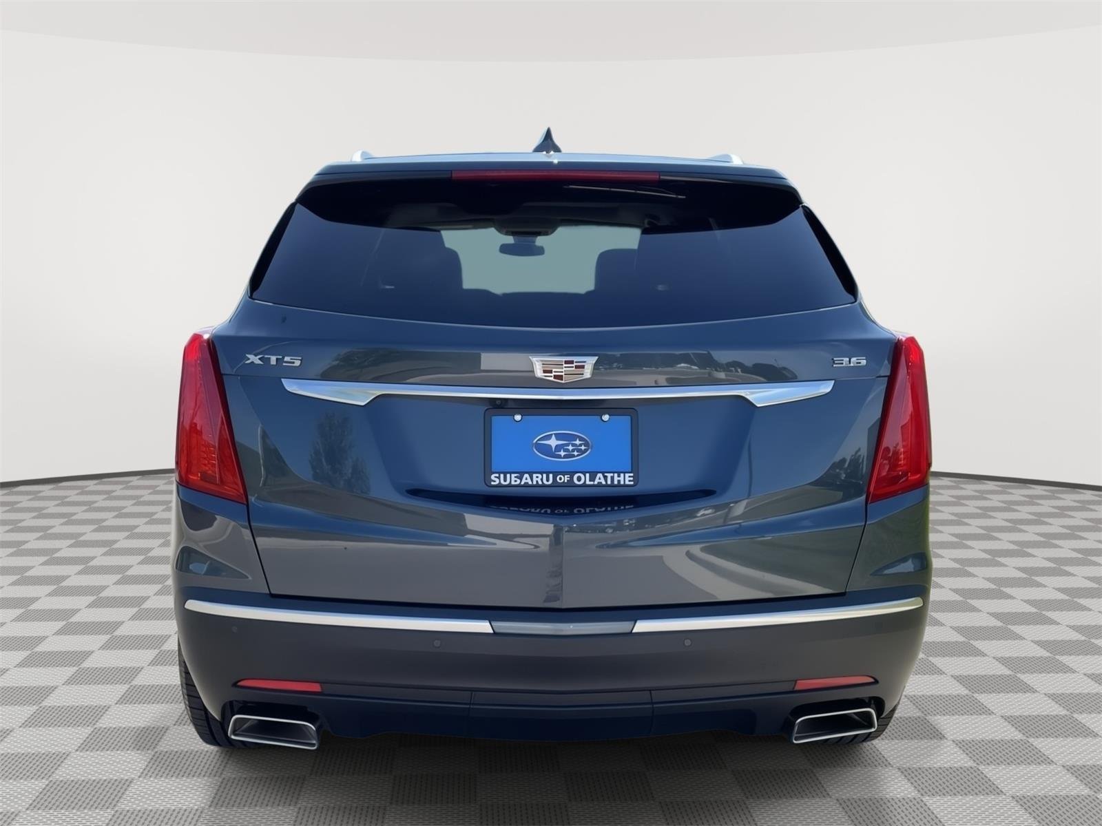 Used 2019 Shadow Metallic Cadillac Luxury FWD image 25