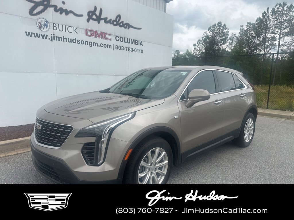 2023 Cadillac XT4 Luxury's photo