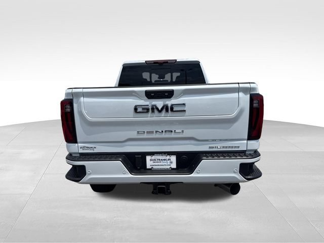 New 2026 Glacier White Tricoat GMC Denali Ultimate image 4