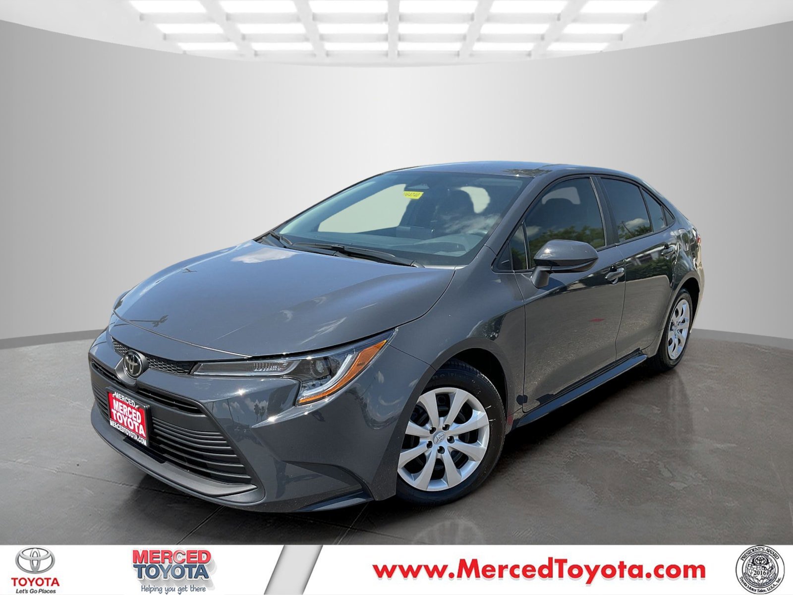 2025 Toyota Corolla LE CVT's photo