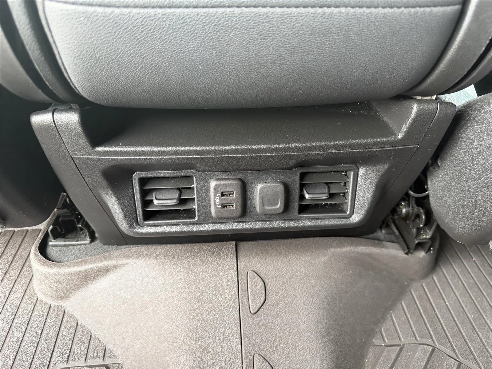 Used 2023 Black Chevrolet LT image 4