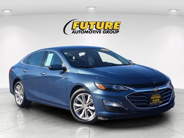 Used 2024 Blue Chevrolet LT image 1