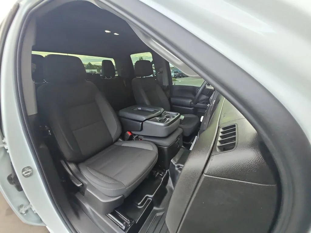 Used 2024 Summit White GMC Pro image 36