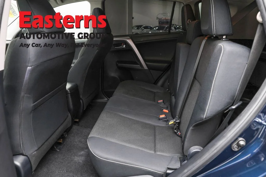 Used 2017 Blue Toyota XLE image 23