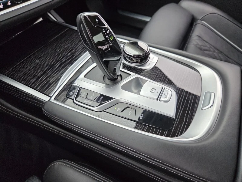 Used 2022 Silver Metallic BMW 750I XDRIVE SEDAN image 33