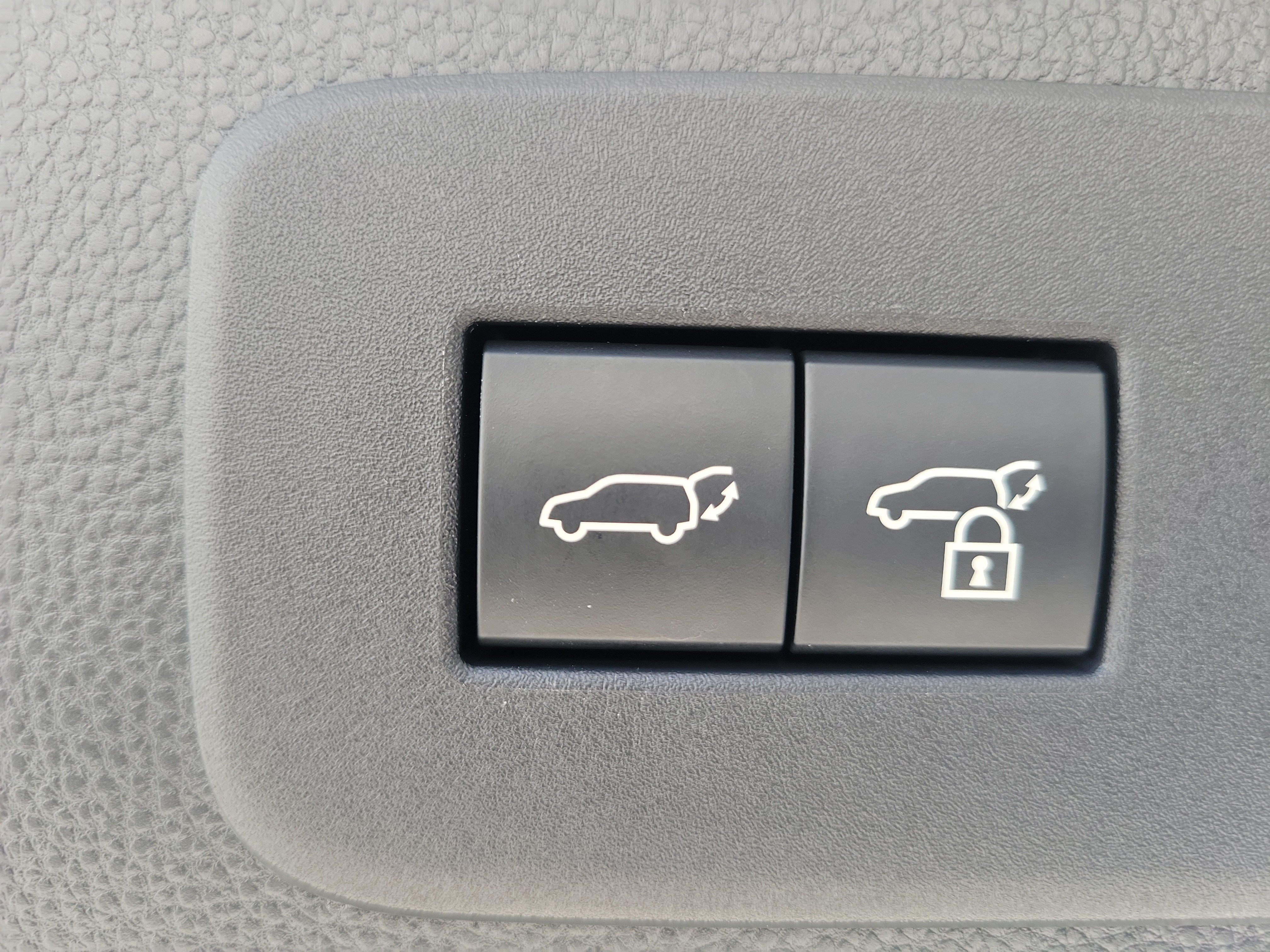 Used 2025 Pearl Toyota Base image 12