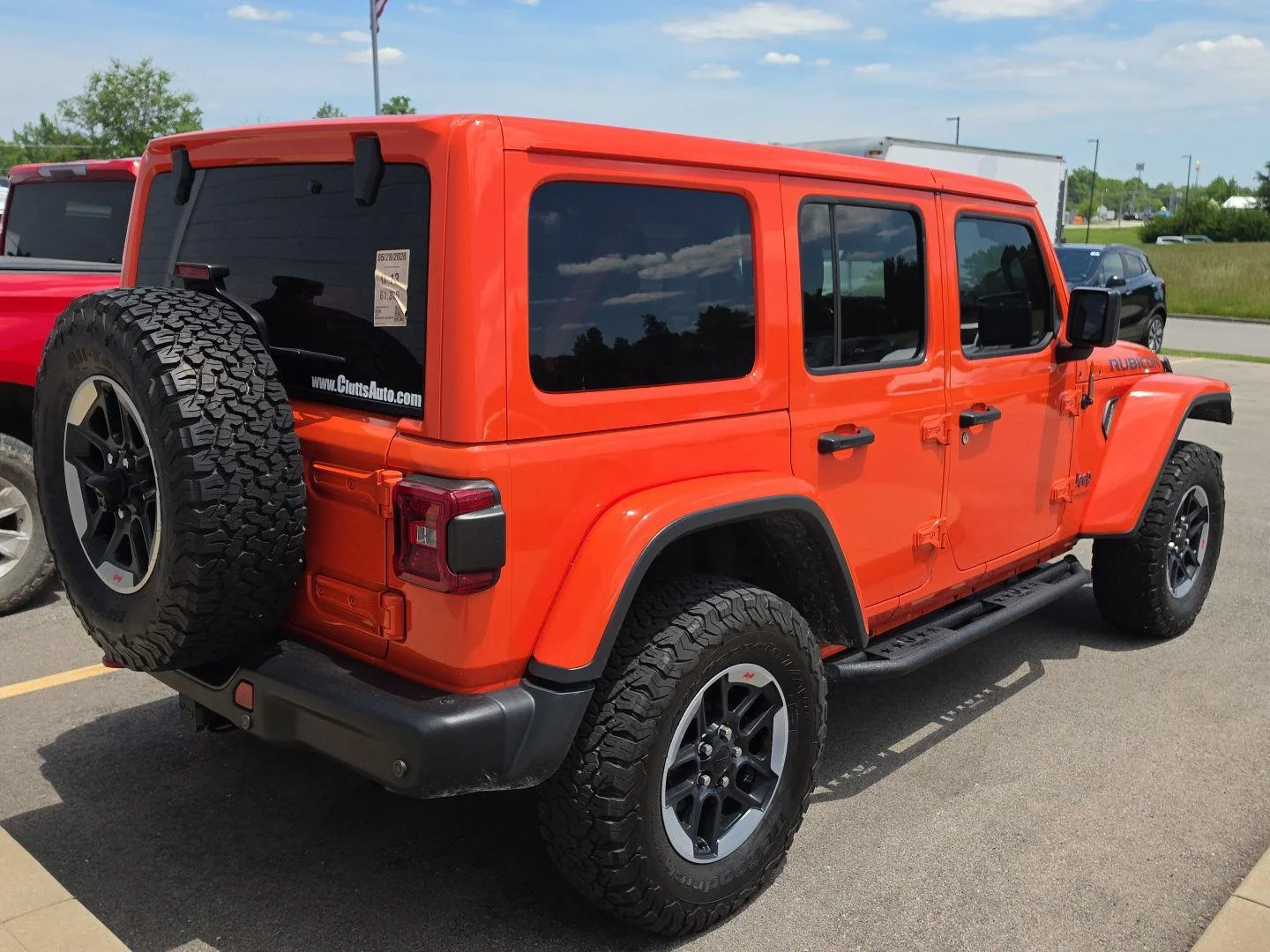 Used 2019 Punkn Metallic Clearcoat Jeep Rubicon image 3