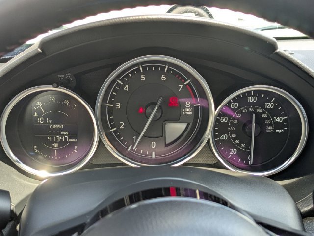 Used 2018 Gray Mazda Club image 18