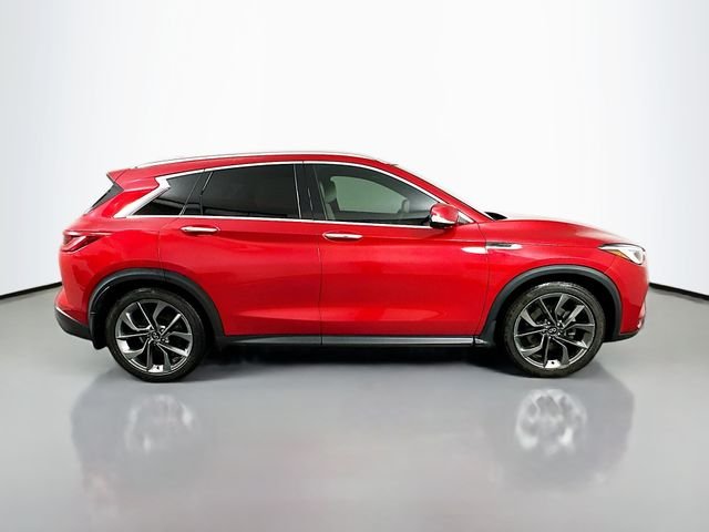Used 2020 Red INFINITI Autograph image 4