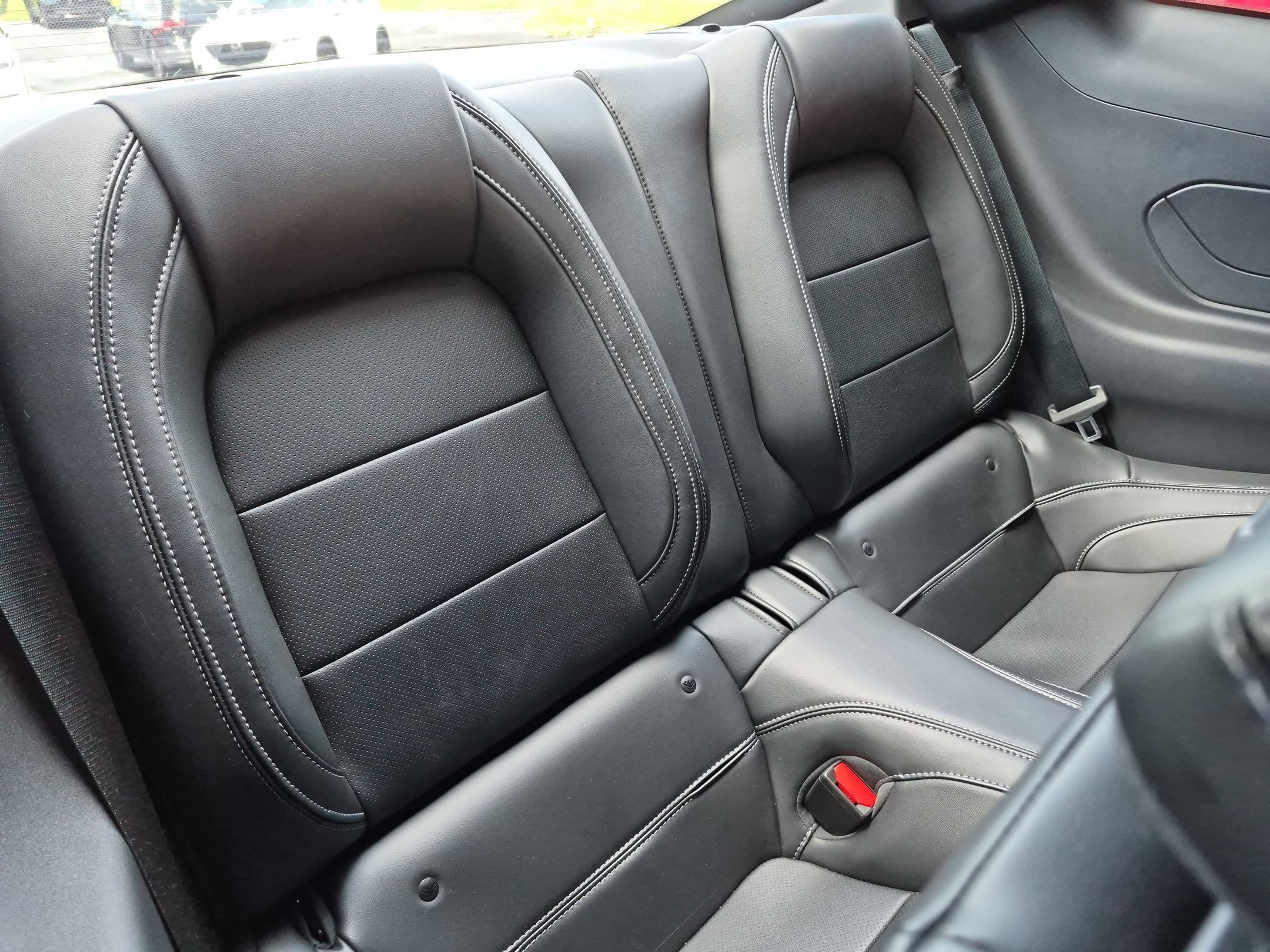Used 2024 Silver Metallic Ford GT Premium image 30
