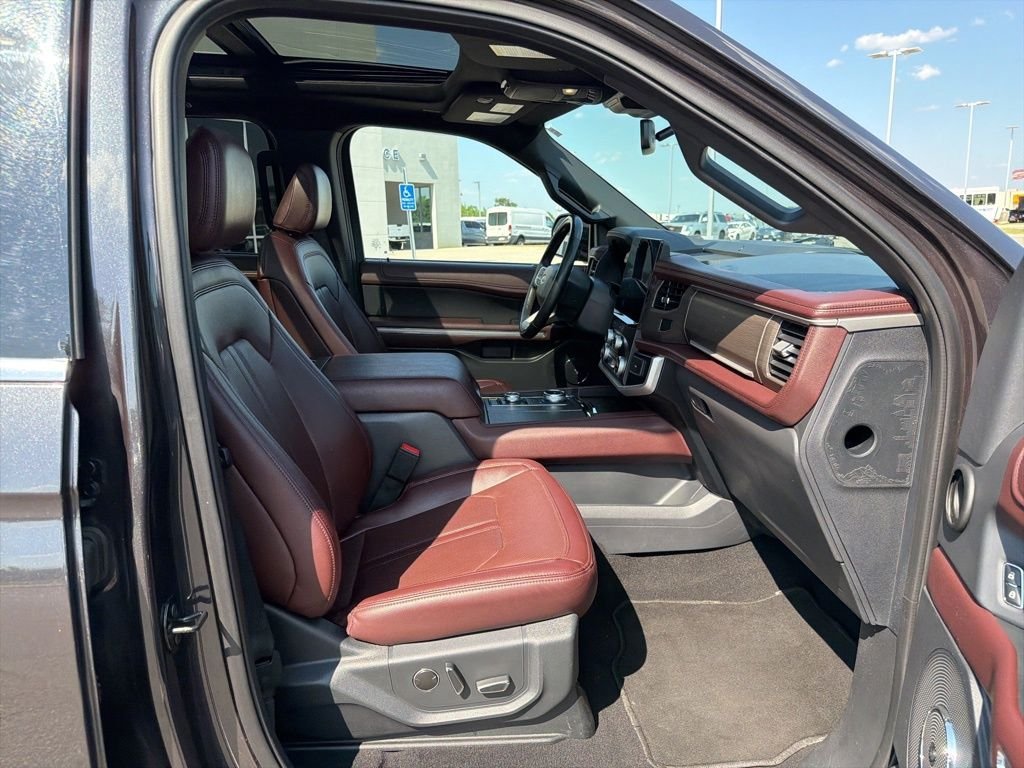 Used 2024 Dark Matter Gray Metallic Ford Limited image 22