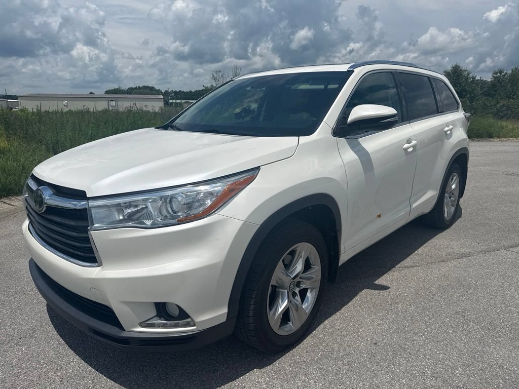 Used 2016 Blizzard Pearl Toyota Limited Platinum V6 image 1