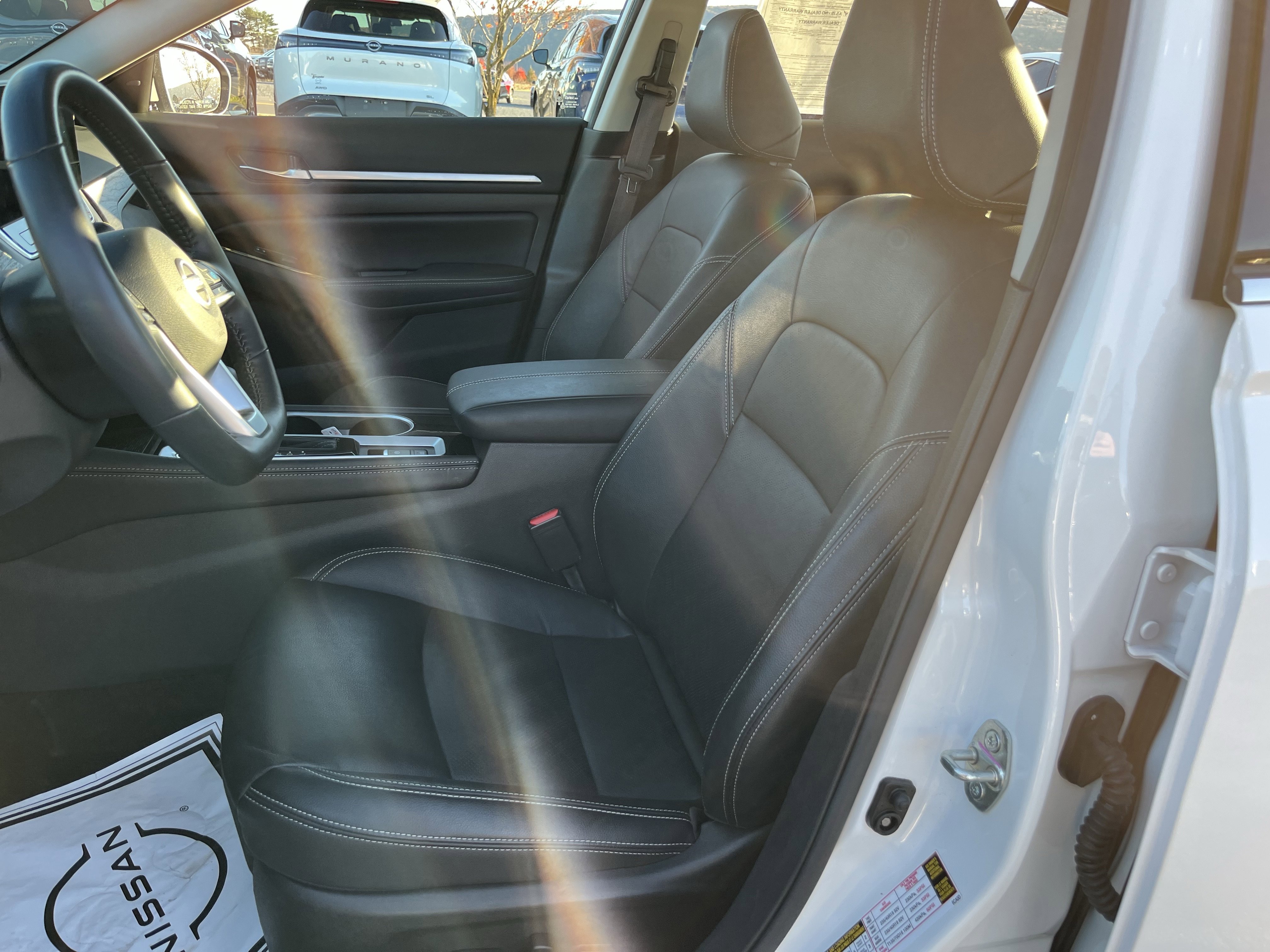 2024 Nissan Altima 2.5 SL photo 3