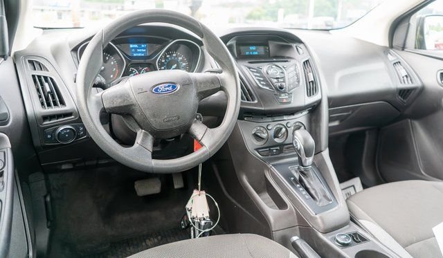 Used 2014 White Ford S image 12