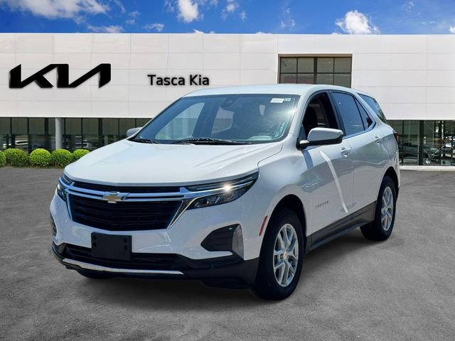 Used 2023 White Chevrolet LT image 3