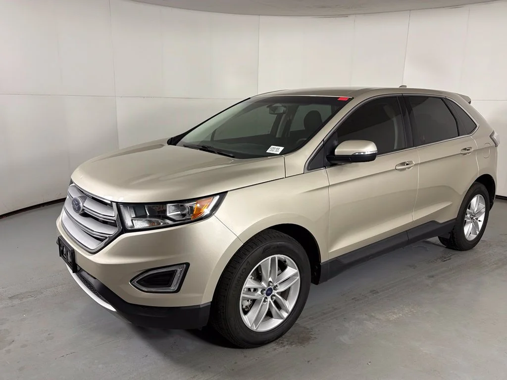 Used 2017 Gold Ford SEL image 4