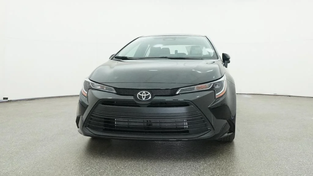 New 2026 Midnight Black Metallic Toyota LE image 9