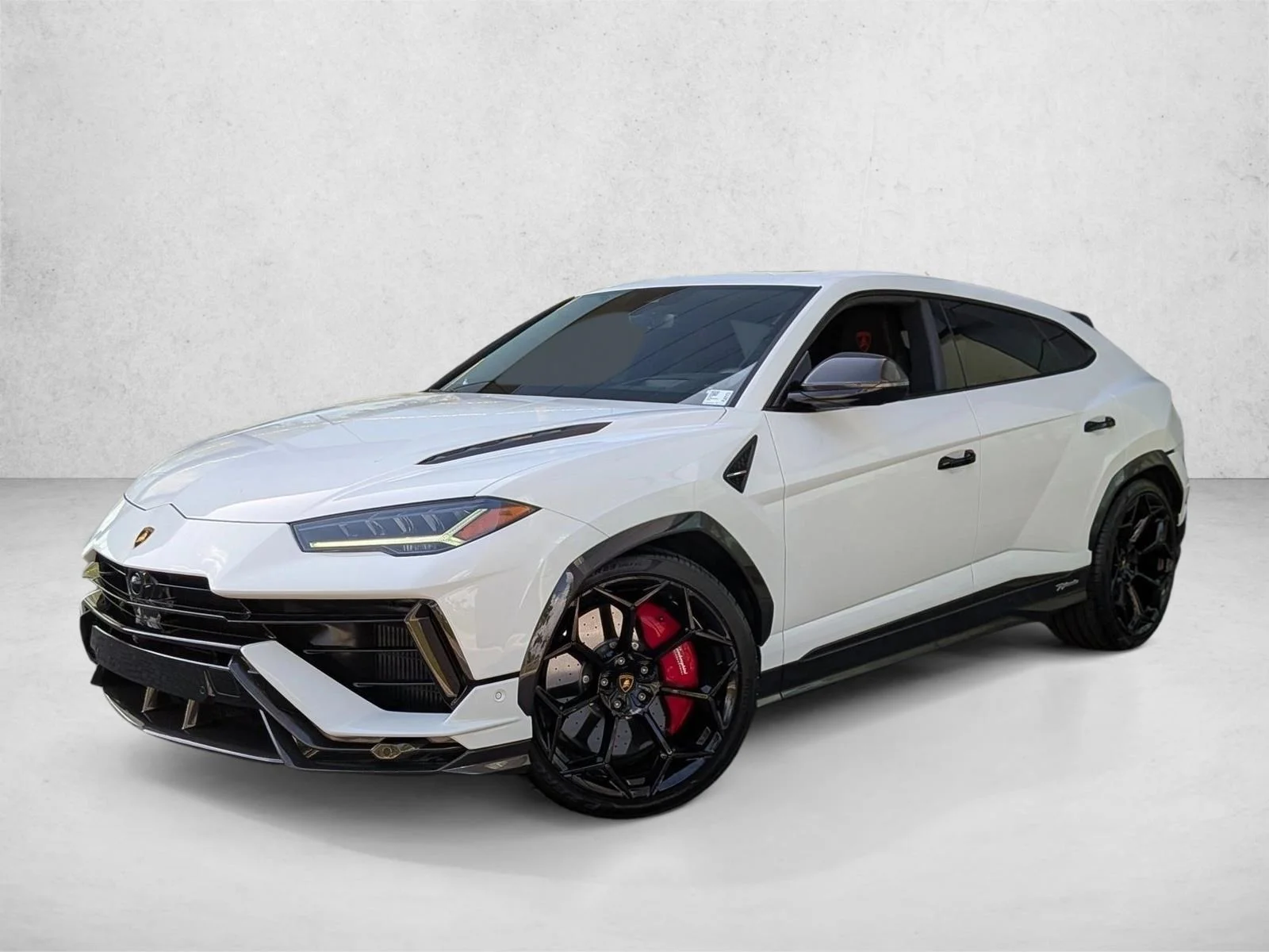 Used 2023 White Lamborghini Performante image 1