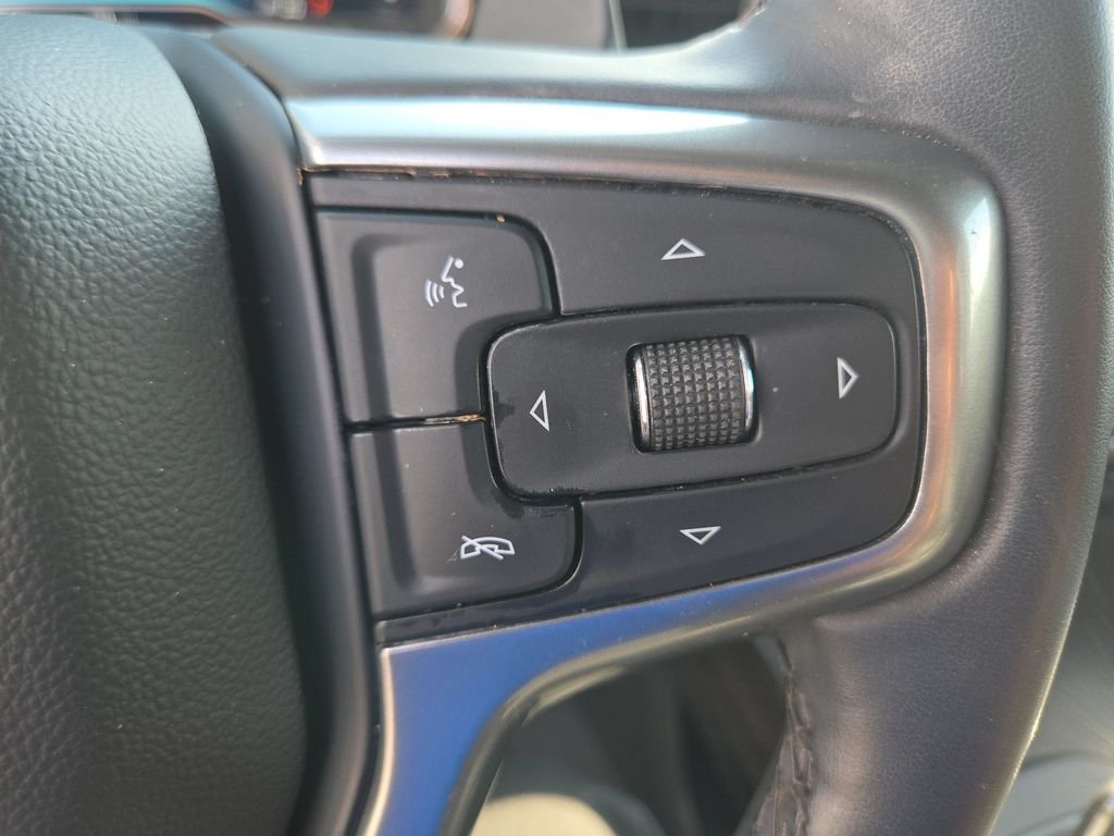 Used 2024 Summit White Chevrolet RST image 30